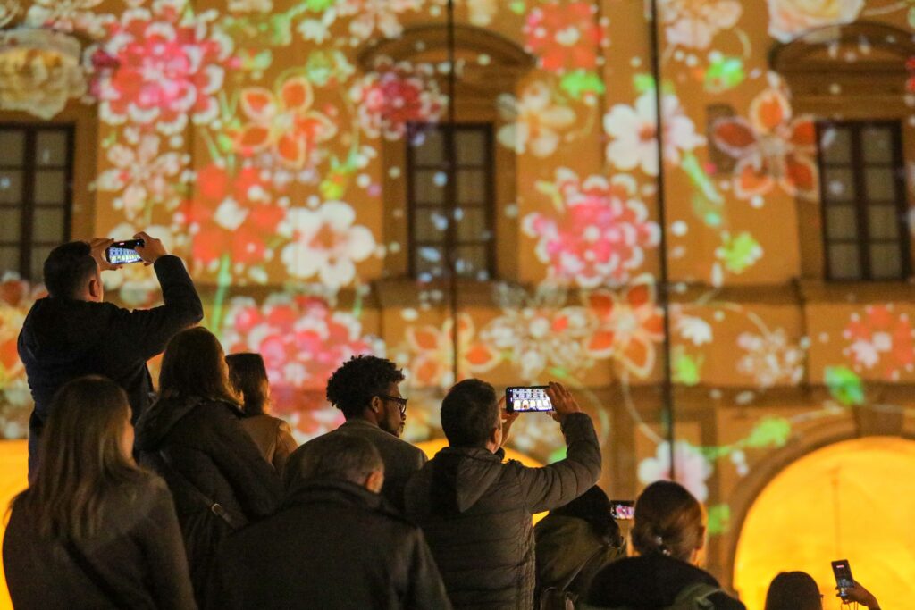 PONTE DELL'IMMACOLATA AD AREZZO CITTA' DEL NATALE, VISITA IL VILLAGGIO TIROLESE